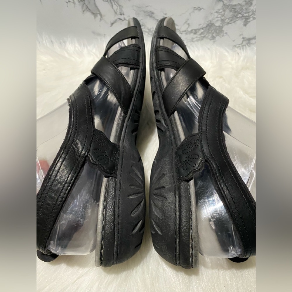 Merrell Sandals - Picture 4 of 6